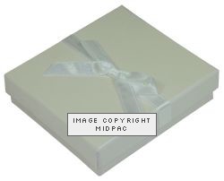 Pearl Bracelet Boxes